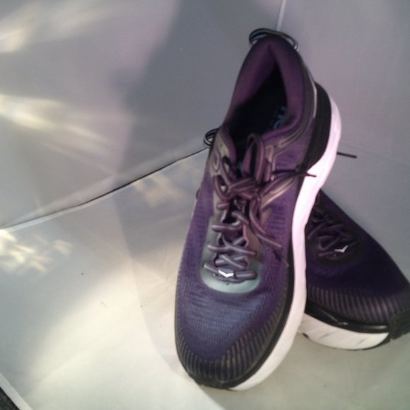 shoes - Picture 2 of 4